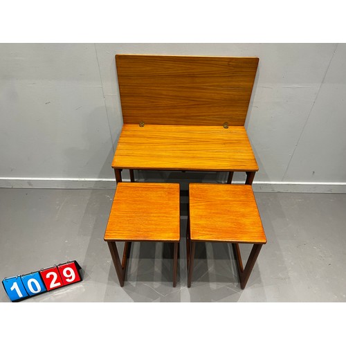 1029 - McIntosh mid century tri-form nest of tables with flip top