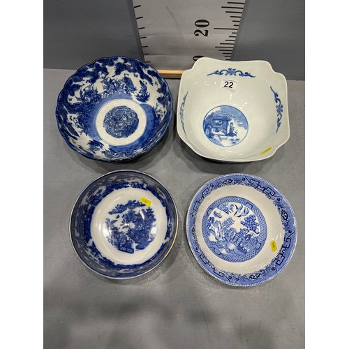 22 - 4 Blue white oriental etc bowls