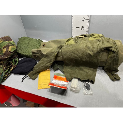 41 - Army ruck sack + contents