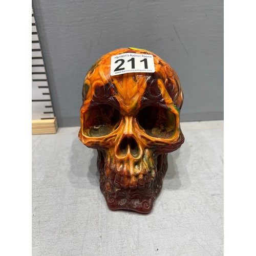 Lot 211       