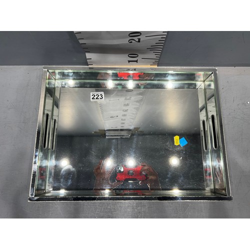 223 - Glass mirror tray