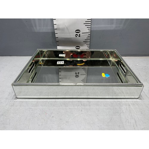 223 - Glass mirror tray