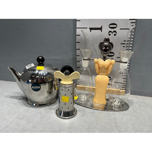 251 - Alessi teapot & pepper grinder, Bugatti oil/vinegar pourer.