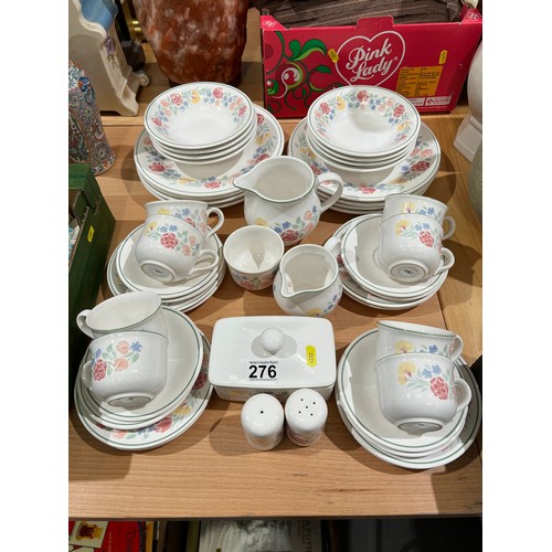 276 - 46 Piece 'floral garden' diner/ tea set