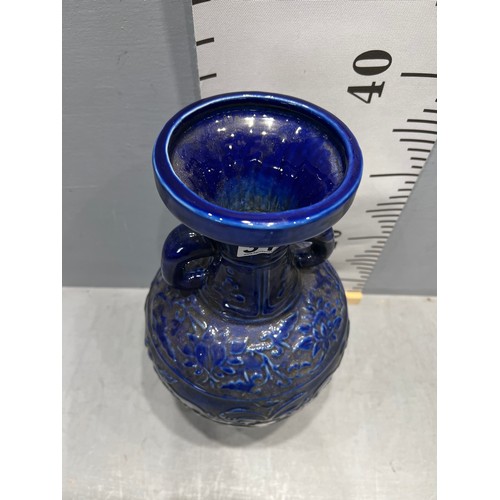 313 - Blue Chinese vase