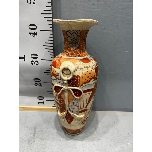 324 - Satsuma vase