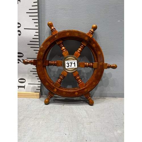 371 - Small wooden ships wheel