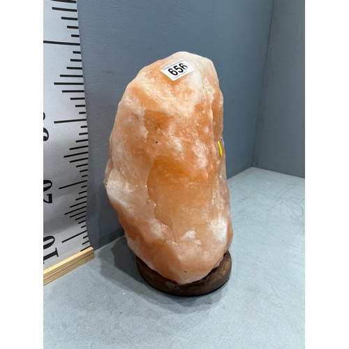 656 - Rose quartz candle lamp very heavy