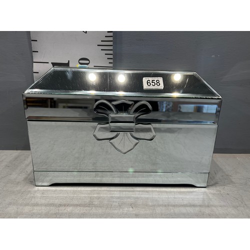 658 - Mirrored jewellery casket