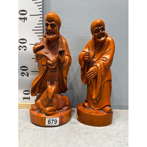 679 - Pair Chinese figures