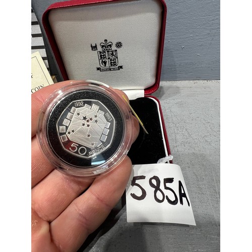 585A - Silver proof 50p coin -1992-1993 dual date