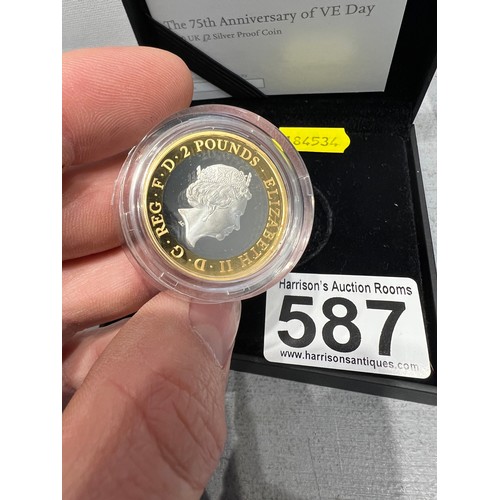 587 - 2020 Silver proof £2 coin V.E Day 75th anniversary