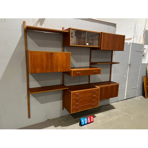 1060 - 3 bays of danish Peter Sorensen system including 4 boxes + 4 drawers chest + 3 shelves