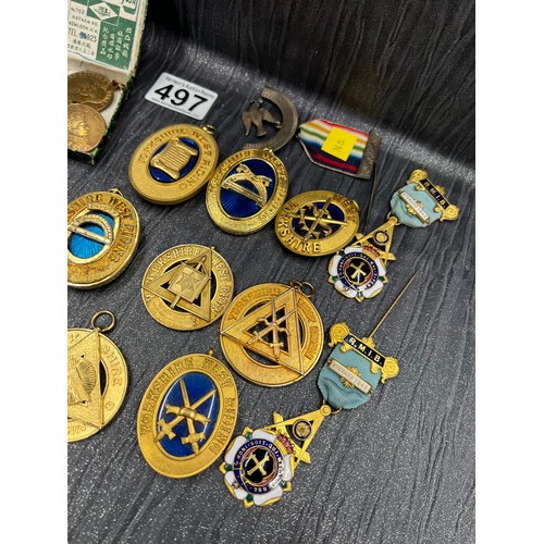 497 - box of masonic badges