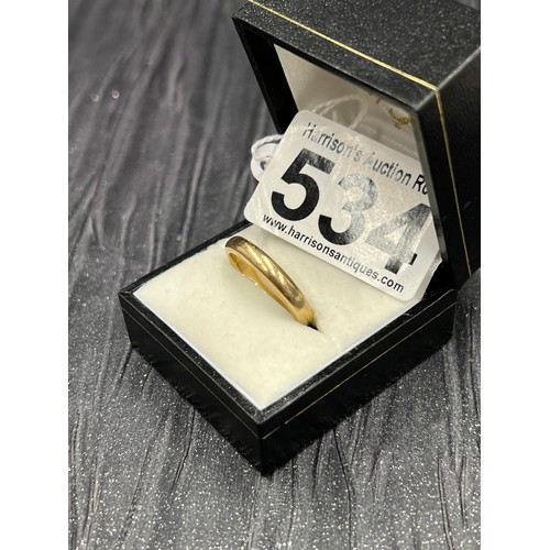 534 - 9ct gold wedding ring. Size Q. 4.6g