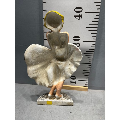 13 - Marilyn Monroe door stop