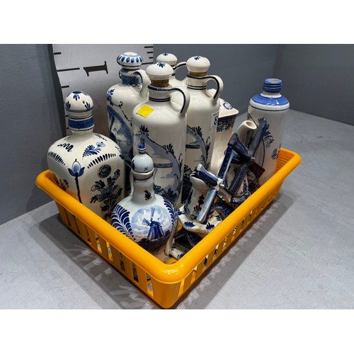 82 - Tray delft windmills, bottles etc
