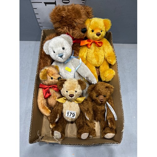 179 - Collection of dean's teddy bears