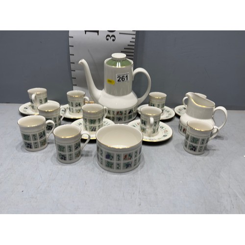 261 - Royal Doulton 19 piece coffee set