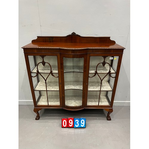 939 - Early 20th century mahogany ball & claw foot display cabinet (superb quality)