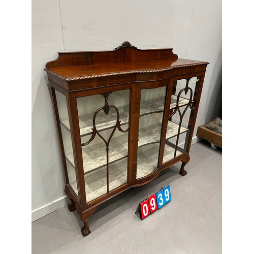 939 - Early 20th century mahogany ball & claw foot display cabinet (superb quality)