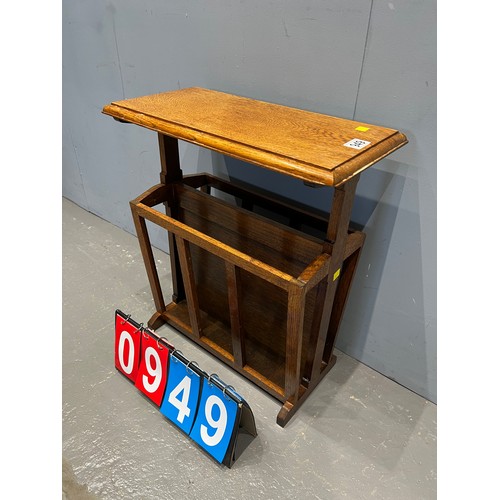 949 - Solid oak magazine table