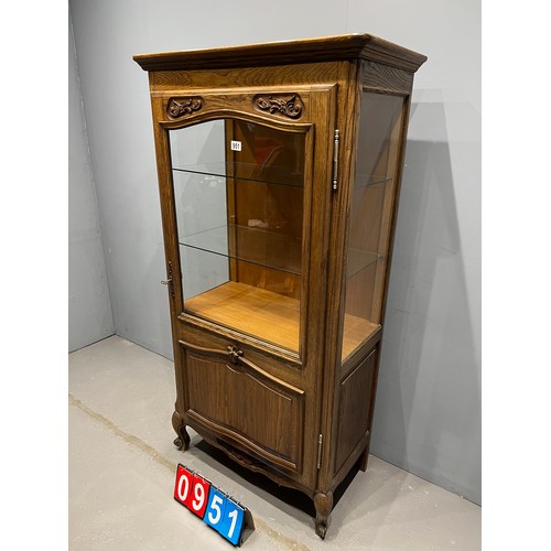 951 - French oak single door cabinet