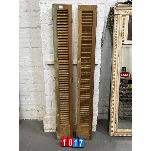 1017 - Pair of French early louvre doors. 212cm x 27/28cm