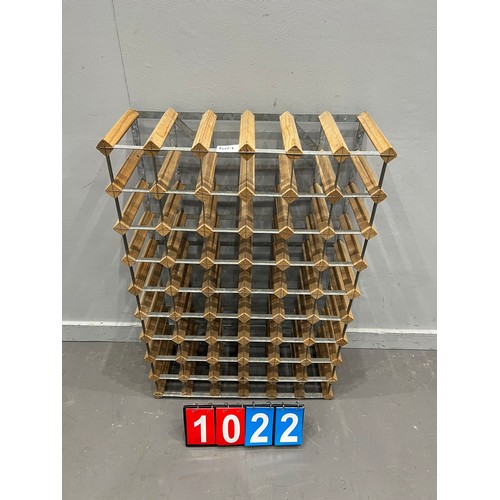 1022 - Vintage wine rack