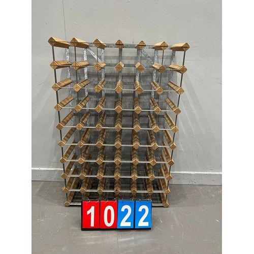 1022 - Vintage wine rack