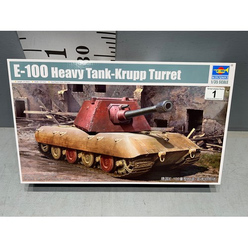 1 - 5 Trumpter model kits panzer division (poland) 1939, howlitzer, E-100 heavy tank, stug E-100 motoriz... 