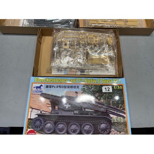 12 - 3 Bronco model kits, German ammunition arriage trailer, 10.5cm lefh 18 (sf) auf geschutz wagen tank,... 