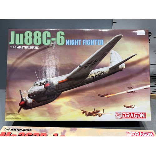 38 - 4 Dragon model kits, me262 mistel ju88c-6night fighter, do335b-6 arrow, me 262b-1aw engine