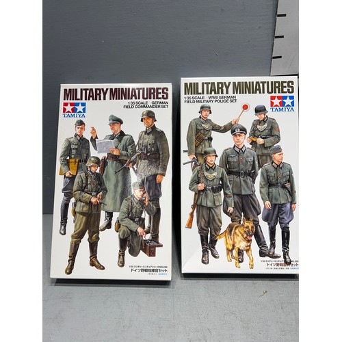 47 - 10 Tamiya model kits, military miniatures