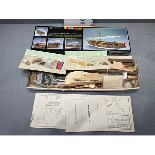 48 - 3 Pan art model boat kits