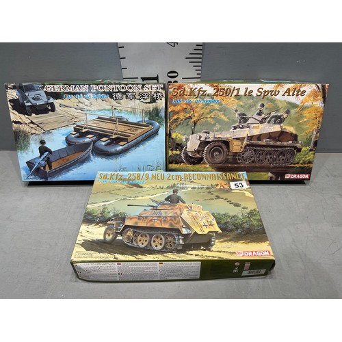 53 - 3 Dragon model kits, 2 tanks, German pontoon set