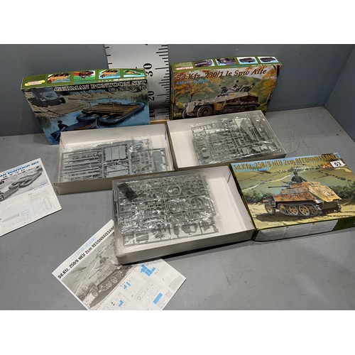 53 - 3 Dragon model kits, 2 tanks, German pontoon set