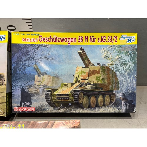 64 - 3x Dragon models inc, geschutzwagen, sturm-infanteriegeschuts & flakvierling