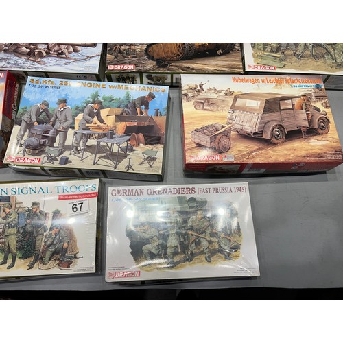 67 - 13x Dragon kits inc, tank, car, sceney & soldiers