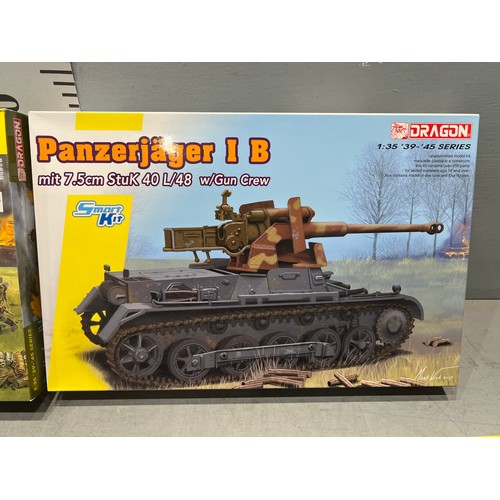 84 - 4x dragon tanks inc, panzerjage pak 38, hetzer & another