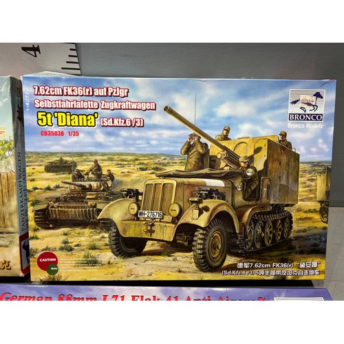 90 - 4x Bronco kits inc, tanks, half track 'Diana' + 2 AA guns