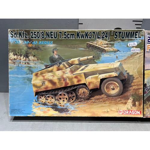 94 - 3x Dragon models inc, hummel flak 38, & stummel