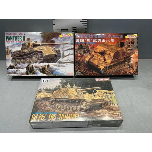 135 - 3 x Dragon tanks inc, HUmmel, Panther II + Sturmpanzer IV 'Brumbar'