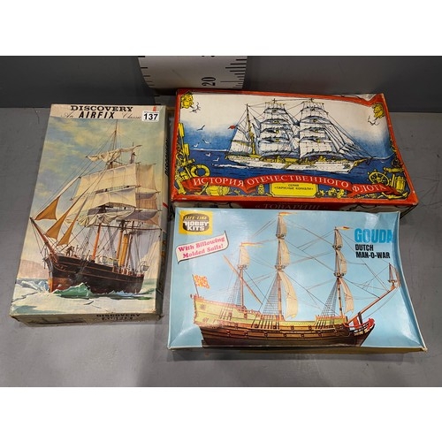 137 - 3 old ship model kits