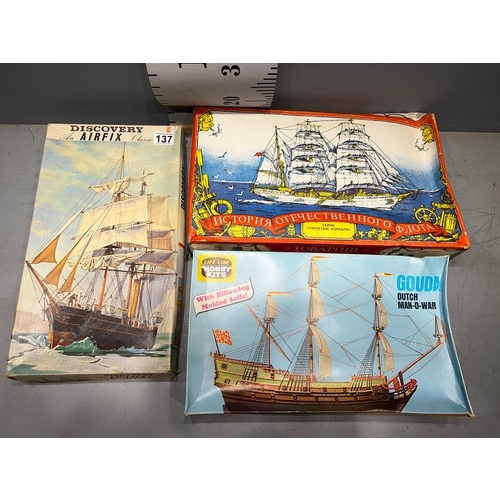 137 - 3 old ship model kits