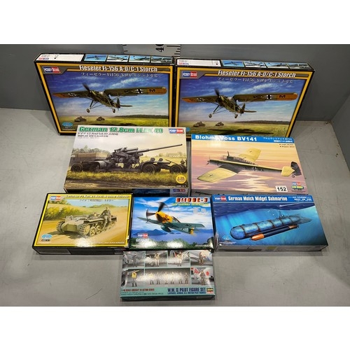 152 - 8 Hobby boss models inc 2 x Fieseler F1-156 planes, German Flak 40, Submarine, Blohm + Voss etc