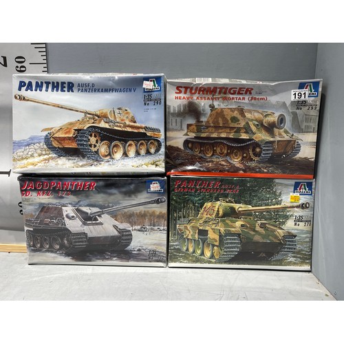 191 - 4 x Italeri tanks inc Sturmtiger, Jagdpanther, Panther 1 + Panther