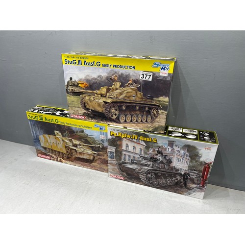 3x Dragon model kit tanks boxed