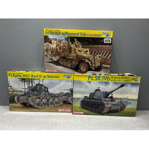 406 - 3 Dragon boxed tank model kits