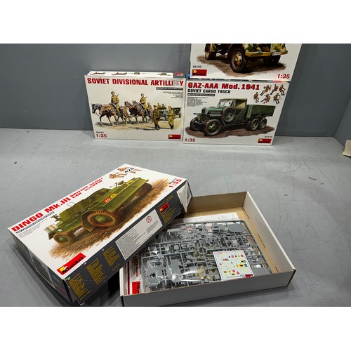 428 - 4x Mini art kits inc, GAZ-AAA cargo truck, British dingo truck, 4x4 cargo truck + soviet on horse